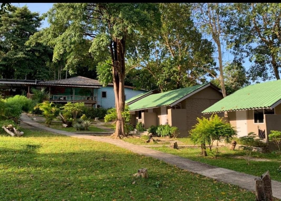 Siam Flora Resort Ko Lanta Rom bilde