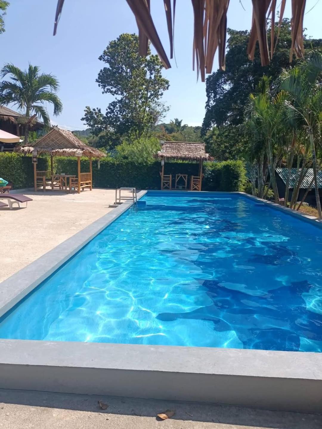 Siam Flora Resort Ko Lanta Rom bilde